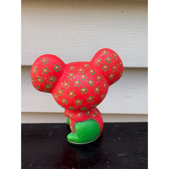 Vintage Hallmark Shelf Sitter Stocking Holder Red Green Mouse Figurine Tail Hook - Picture 4 of 6